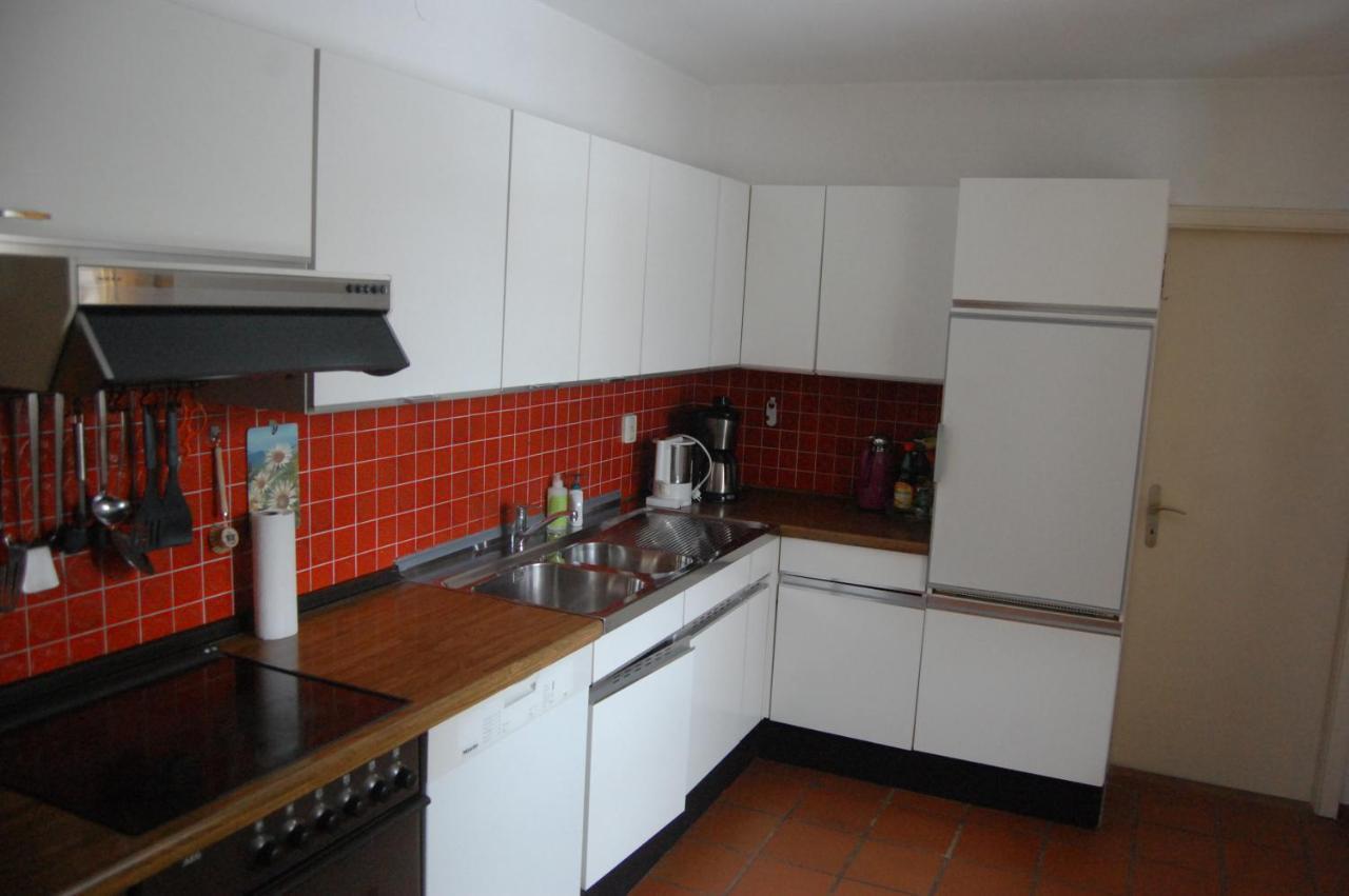 Barrierefreie 3-Zi.-Ferienwohnung Mit Gartenzugang In Ruhiger, Zentrumsnaher Lage Oberammergau Exterior foto